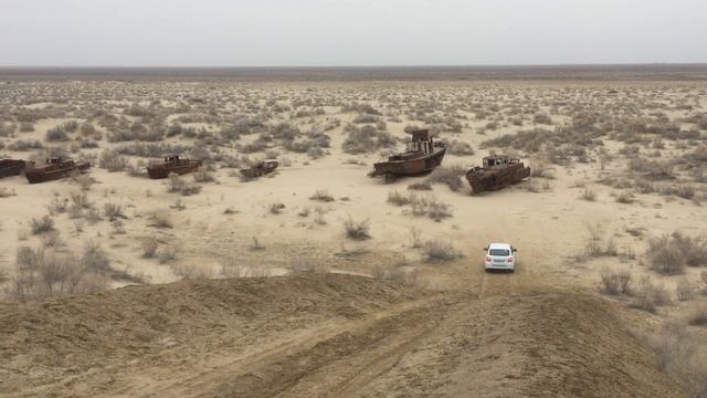 Муйнак. Порт-призрак. Спуск на дно Арала, к кладбищу кораблей. смотреть онлайн