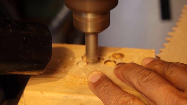 Making plugs for bridge plate repair on Gibson J-200 смотреть онлайн