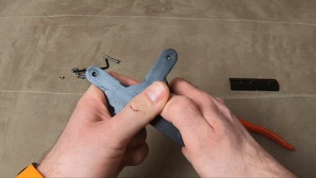 Samsung C24RG50 (LC24RG50FQEXXS) disassembly and VESA mount adapter installation смотреть онлайн