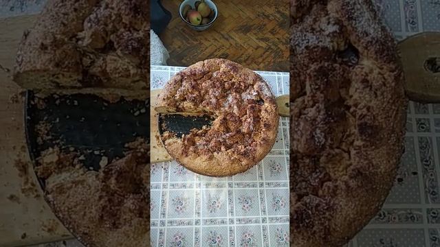 Вкусный пирог со сливовым повидлом и отрубями. смотреть онлайн