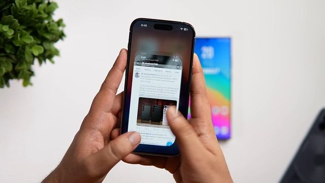 One UI 6 vs iOS 17 Animations Comparison - Samsung Getting Better? смотреть онлайн