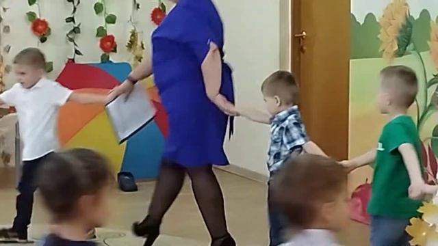 Родничок. Праздник осени. Хоровод. смотреть онлайн