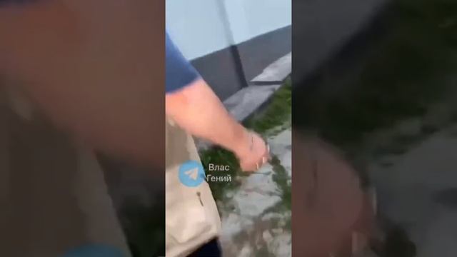 ОТЕЦ ИВАНА ЗОЛО УДАРИЛ ВЛАСА ШОКЕРОМ?? смотреть онлайн