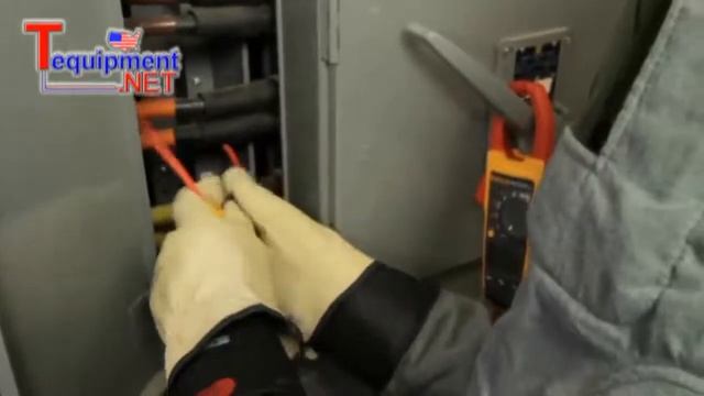 Fluke 376 True RMS AC DC Clamp Meter With IFlex Measuring High Currents смотреть онлайн