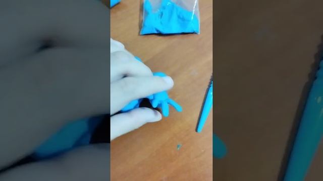 как можно сделать из пластилина разноцветные друзья смотреть онлайн