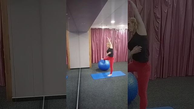 Упражнения с фитболом смотреть онлайн