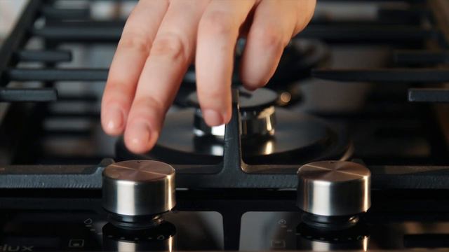 Обзор: Газовая варочная панель Evelux HEG 300 смотреть онлайн