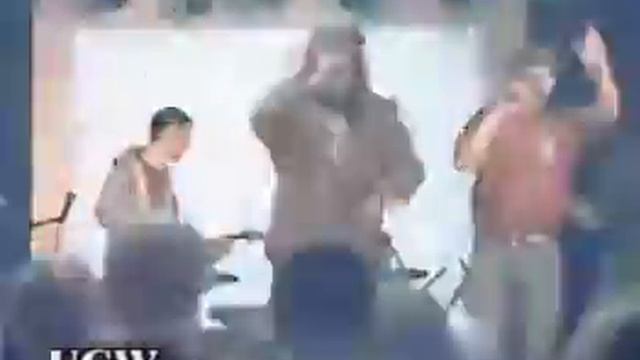 MC Cheсk feat. JahGun & Resaman (Live) смотреть онлайн