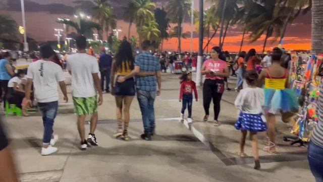 Венесуэла (Venezuela)! Праздник - Карнавал в Puerto La Cruz. Как отмечают местные этот праздник.