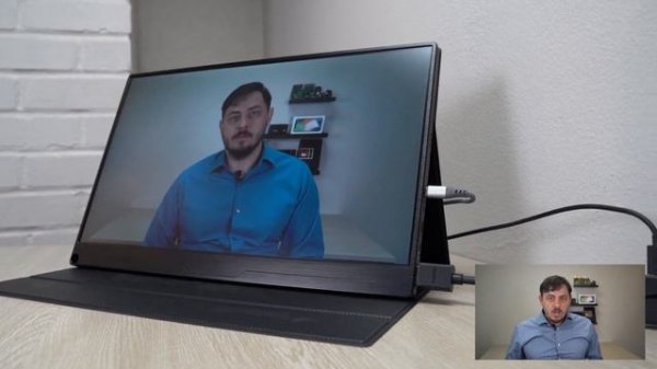 UPERFECT 4k 15.6" Portable Monitor detailed reviewed by Tech Scrutiny | Second Monitor