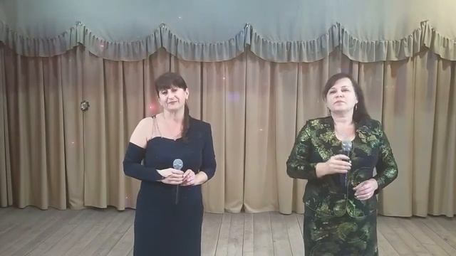 "Попурри песен о маме" вокальная группа "Рябинушка" смотреть онлайн