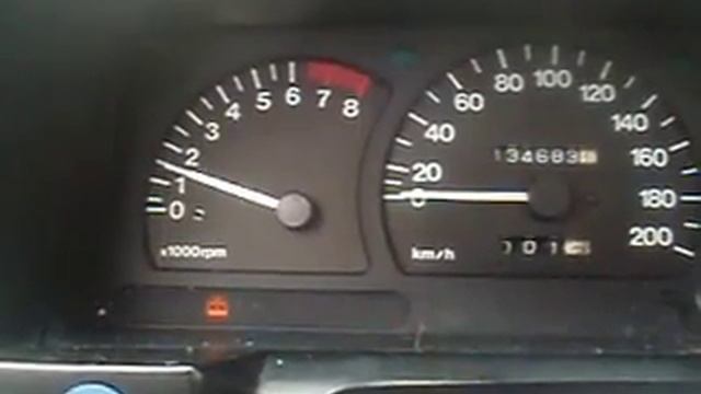 DAEWOO nexia jak startuje v zimě.MOV смотреть онлайн