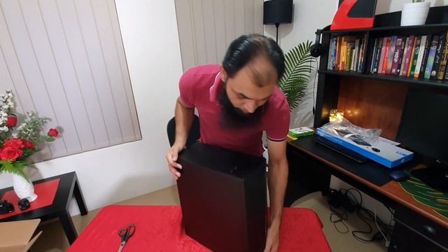 unboxing of HP OMEN OBELISK GAMING PC смотреть онлайн