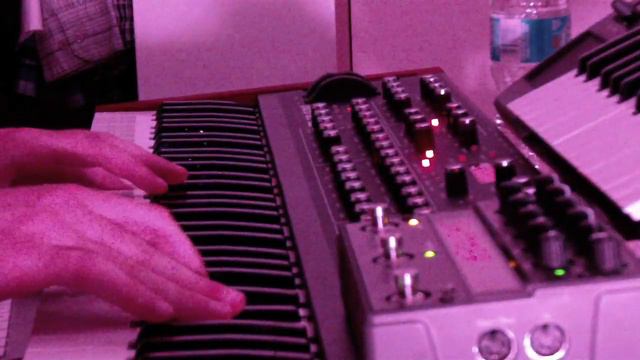 Eventide Space + DSI Prophet 08 = Sunday Improv смотреть онлайн