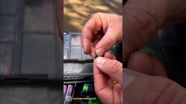 How To - Tie A Stiff Slip D Rig смотреть онлайн