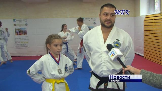 Бердчане выступили на соревнованиях по тхэквондо в Новосибирске смотреть онлайн