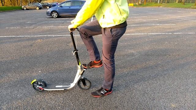 Oxelo Town 9 EF Kick Scooter смотреть онлайн