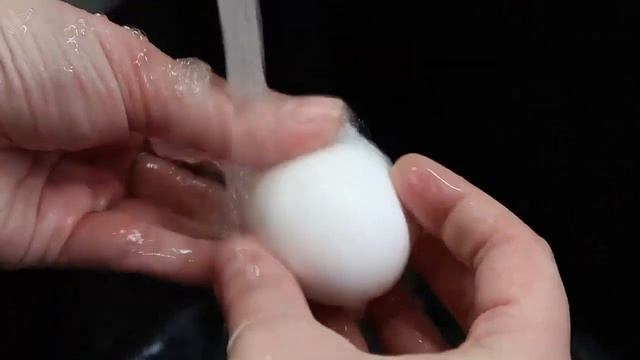 Натуральный краситель для яиц на Пасху. Как покрасить яйца куркумой смотреть онлайн