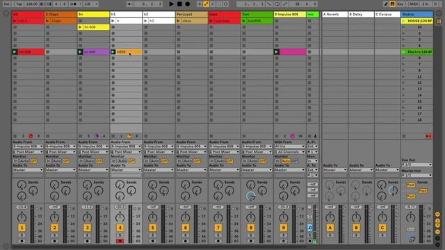 ELECTRO GROOVE (множество разработок в одной таблице) смотреть онлайн
