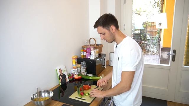 ?Mein Lieblingsrezept zum Abnehmen - Couscous Bowl ? смотреть онлайн