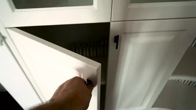 Шкаф классический в гостиной смотреть онлайн