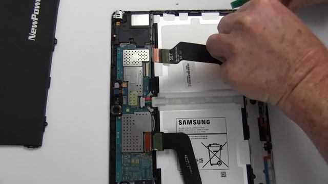 How to Replace Your Samsung Galaxy Tab S 10.5 Battery смотреть онлайн