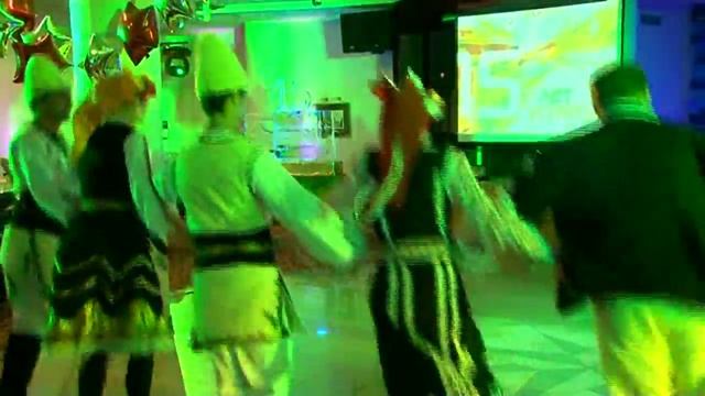 Болгарский танец - "Шопско за пояс". Фольклорный ансамбль "Болгарская роза" смотреть онлайн
