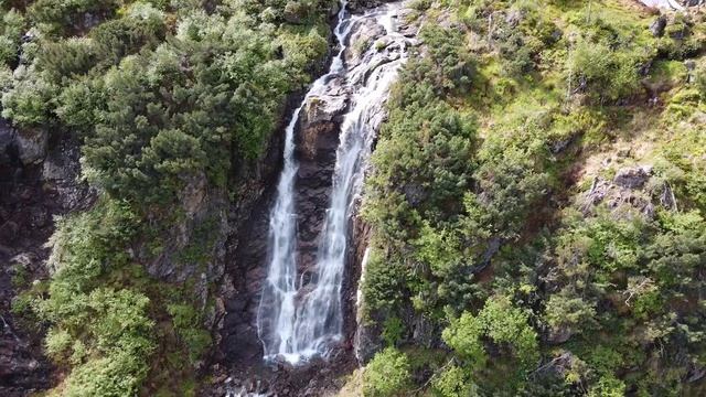 пик Нефтяник (Обручева) | хребет Хамар-Дабан | DJI MavicMini смотреть онлайн