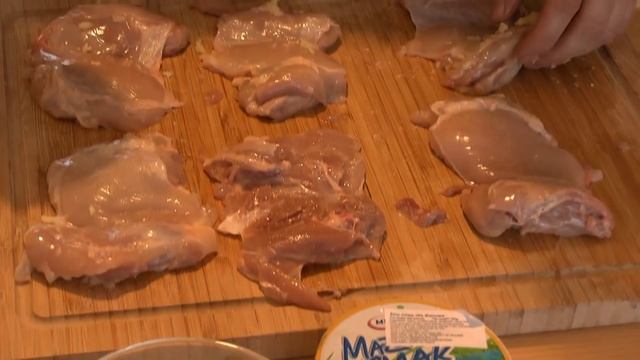 Kotlety z udka kurczaka смотреть онлайн