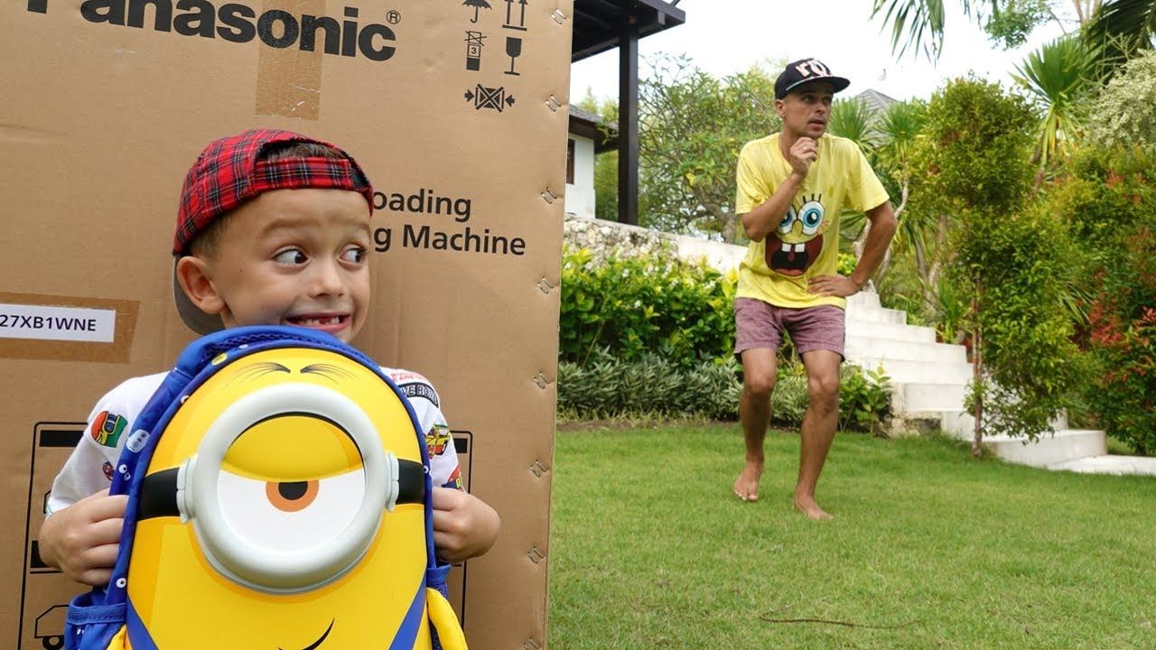 Марк с папой играет в прятки смотреть онлайн