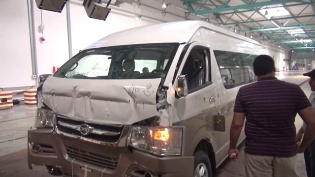 CHTC VAN Passed the Front Crash Test For GCC смотреть онлайн