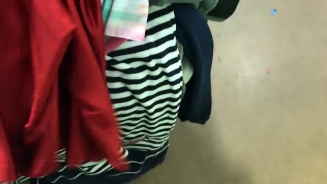 США БАРАХОЛКА ?СЕКОНДХЕНД ?ДЖИНСЫ LEVI'S, ?DKNY, ADIDAS НОРФ ФАЙС ? Бизнес на дому смотреть онлайн