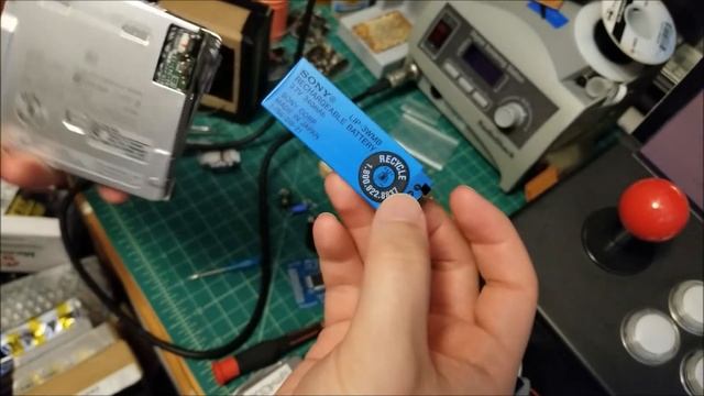 Let's Fix: Sony MZ-N10 Minidisc Recorder Battery Replacement смотреть онлайн
