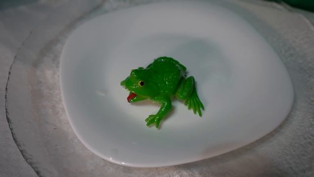 Что в коробке Челлендж! Непета против Карины!