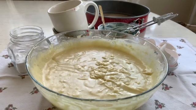 Простой летний фруктовый пирог смотреть онлайн