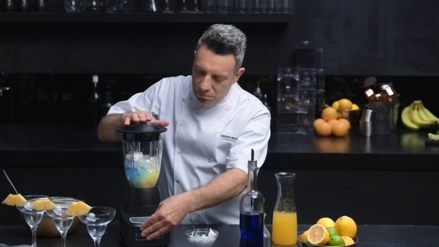 CHEF-BUILT ¾ HP Blender 44oz CCB-1000 смотреть онлайн