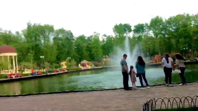 Знаменитый ПАРК ГОРЬКОГО в ХАРЬКОВЕ ? смотреть онлайн