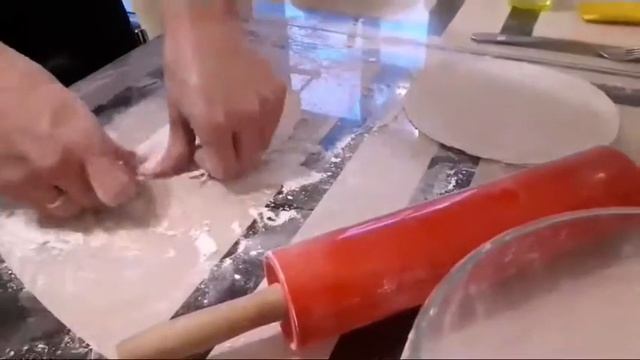 Домашние чебуреки! Быстро и вкусно! смотреть онлайн