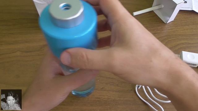 Мобильный и компактный ультразвуковой увлажнитель воздуха из Китая для дома и офиса смотреть онлайн