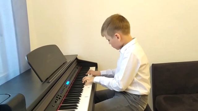 П. Цильхер "У гномов" Исполняет Шпаковский Арсений смотреть онлайн