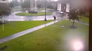 Гнев природы! Мощь молний...