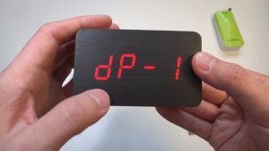 Настольные электронные часы - будильник