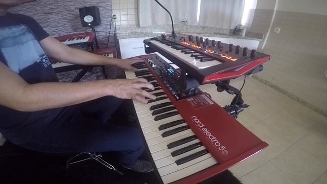 Nord Electro 5D and Roland JDXI (Coldplay / Maroon 5 covers) смотреть онлайн