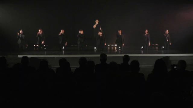 L.I.B.R.E.S par la Cie Variation 612 смотреть онлайн