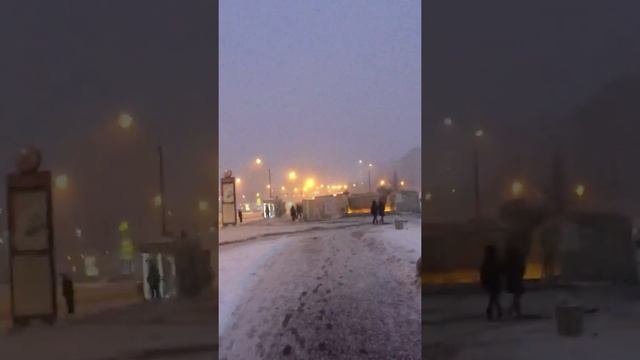 Выпал снег в Москве смотреть онлайн