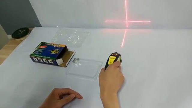 Лазерный уровень LevelPro 3 с рулеткой 5.5 м смотреть онлайн