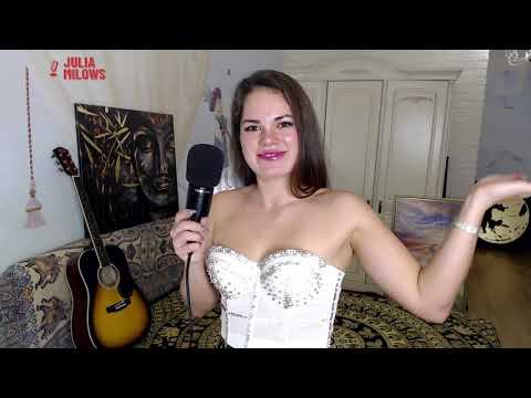 девушка красиво поет на стриме/girl sings beautiful on stream trovo twitch смотреть онлайн