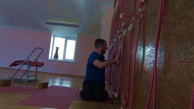 Йога Айенгара. Здоровая спина смотреть онлайн