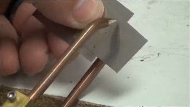 Точечная сварка стальных листов внахлест аппаратом CD100SPM смотреть онлайн