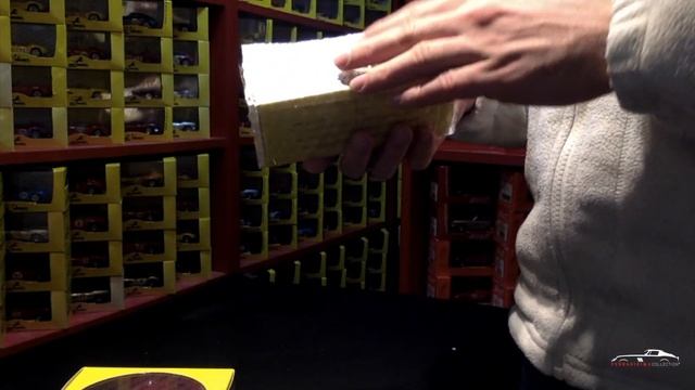 FERRARI : Unboxing du 7 eme colis reçu de chez @m4Modelcars.it ( 3 eme partie) смотреть онлайн
